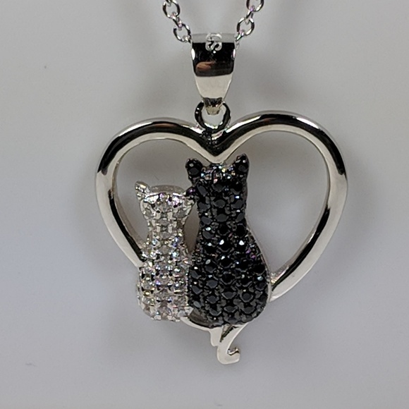 Cat Necklace!  Black and White Cats Sit in a Heart - Picture 2 of 6